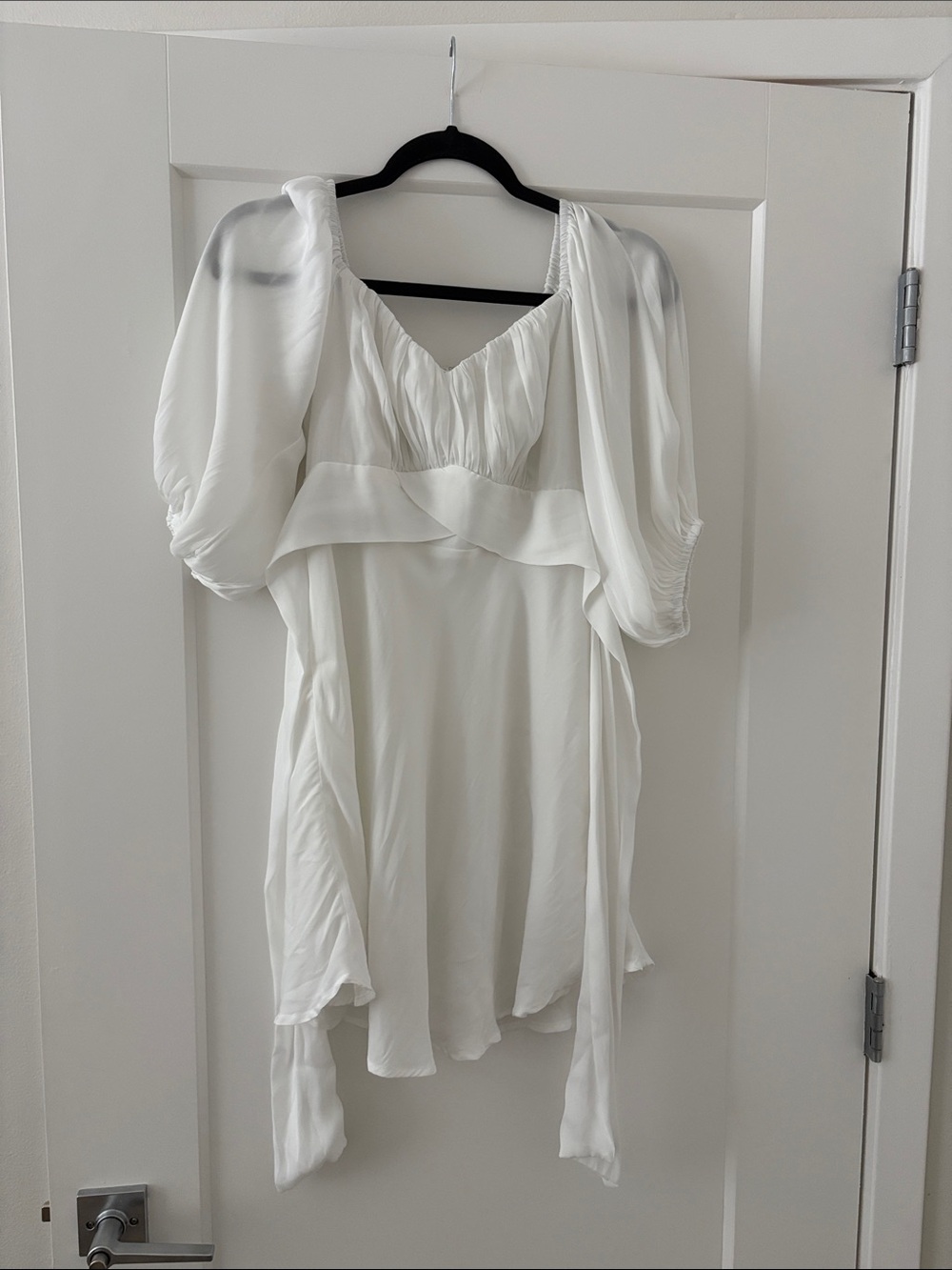Hello Molly Fate Found Us White Dress size Medium - Picture 3 of 4